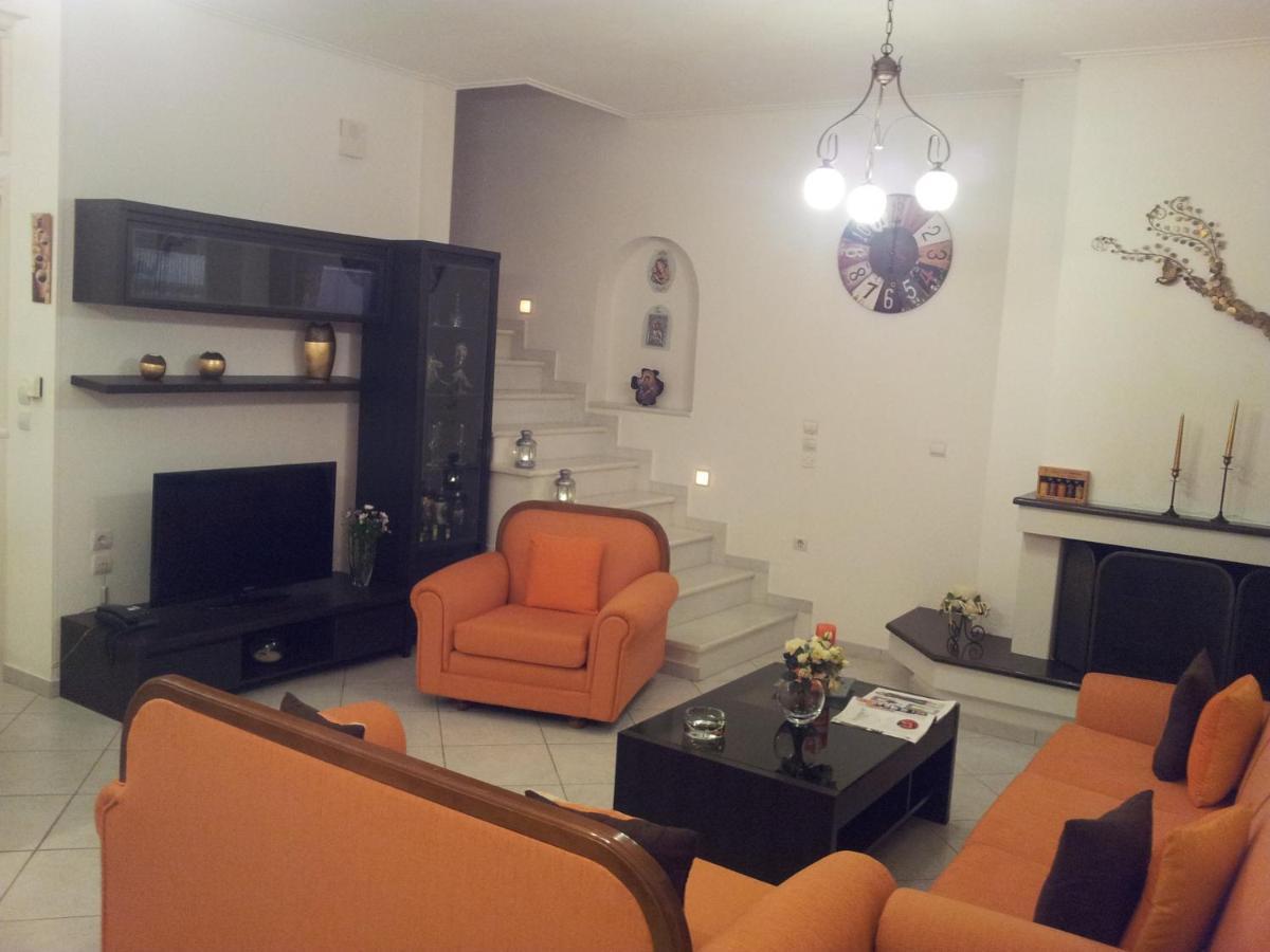 Beach Front House With View Marathos  Ngoại thất bức ảnh